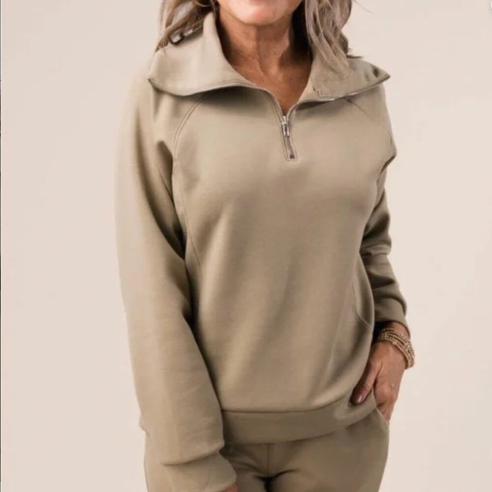 Dear Scarlett Hamptons Quarter Zip Pullover Khaki Size 1X NWT
